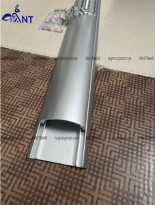 Nẹp nhôm luồn dây điện D40