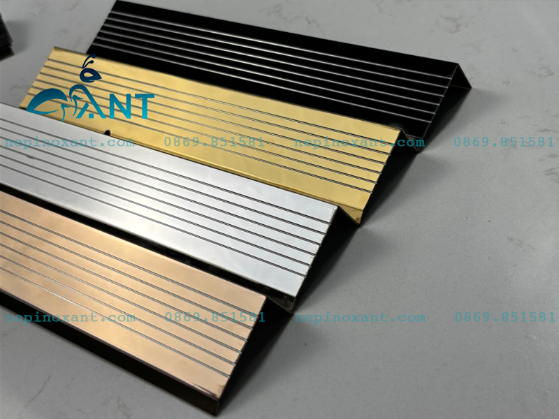 Nẹp inox L chống trơn trượt cầu thang