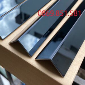 V inox đen gương