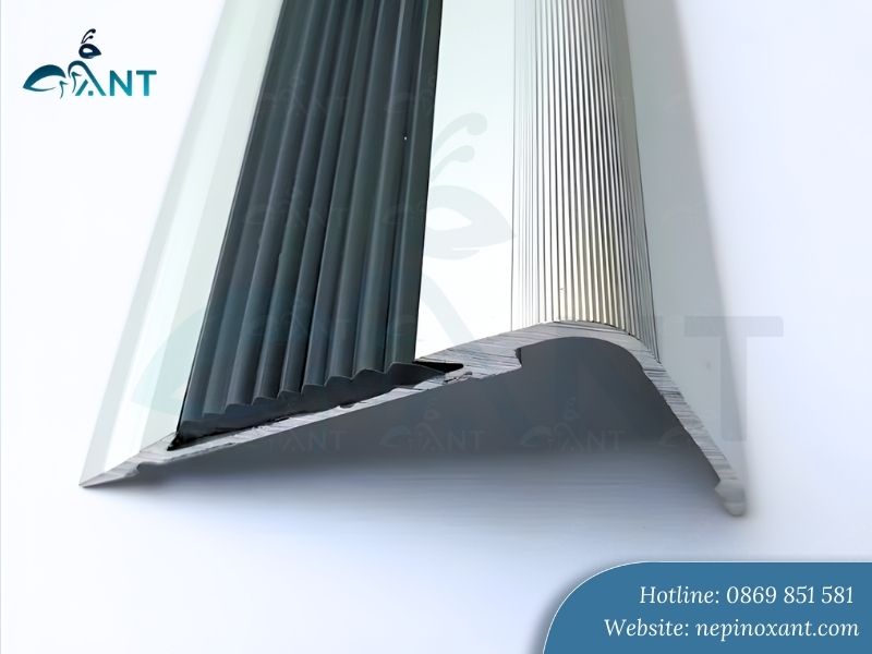 Nẹp nhôm TL30